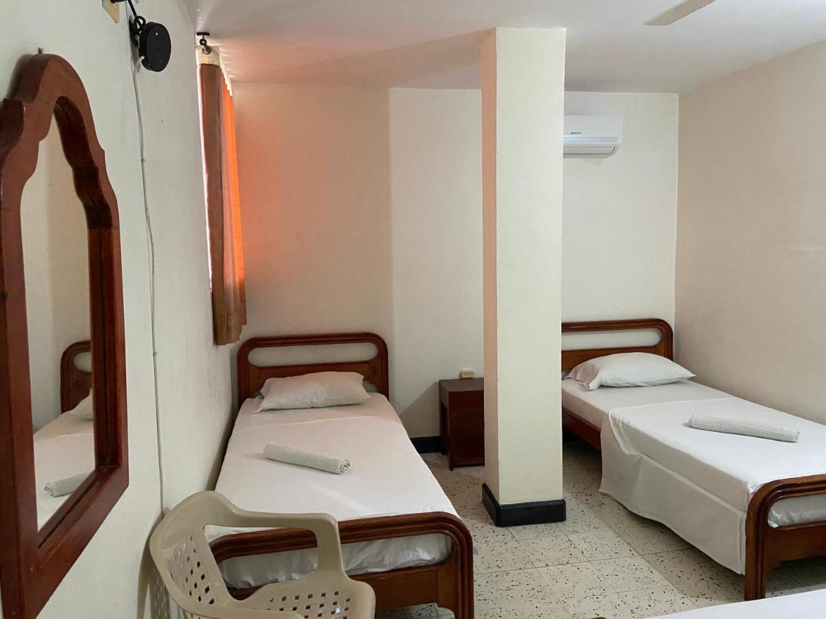 Hotel Granate Santa Marta  Zimmer foto