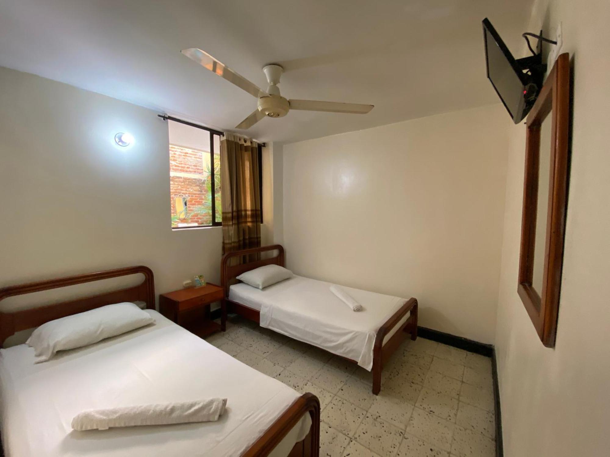 Hotel Granate Santa Marta  Zimmer foto