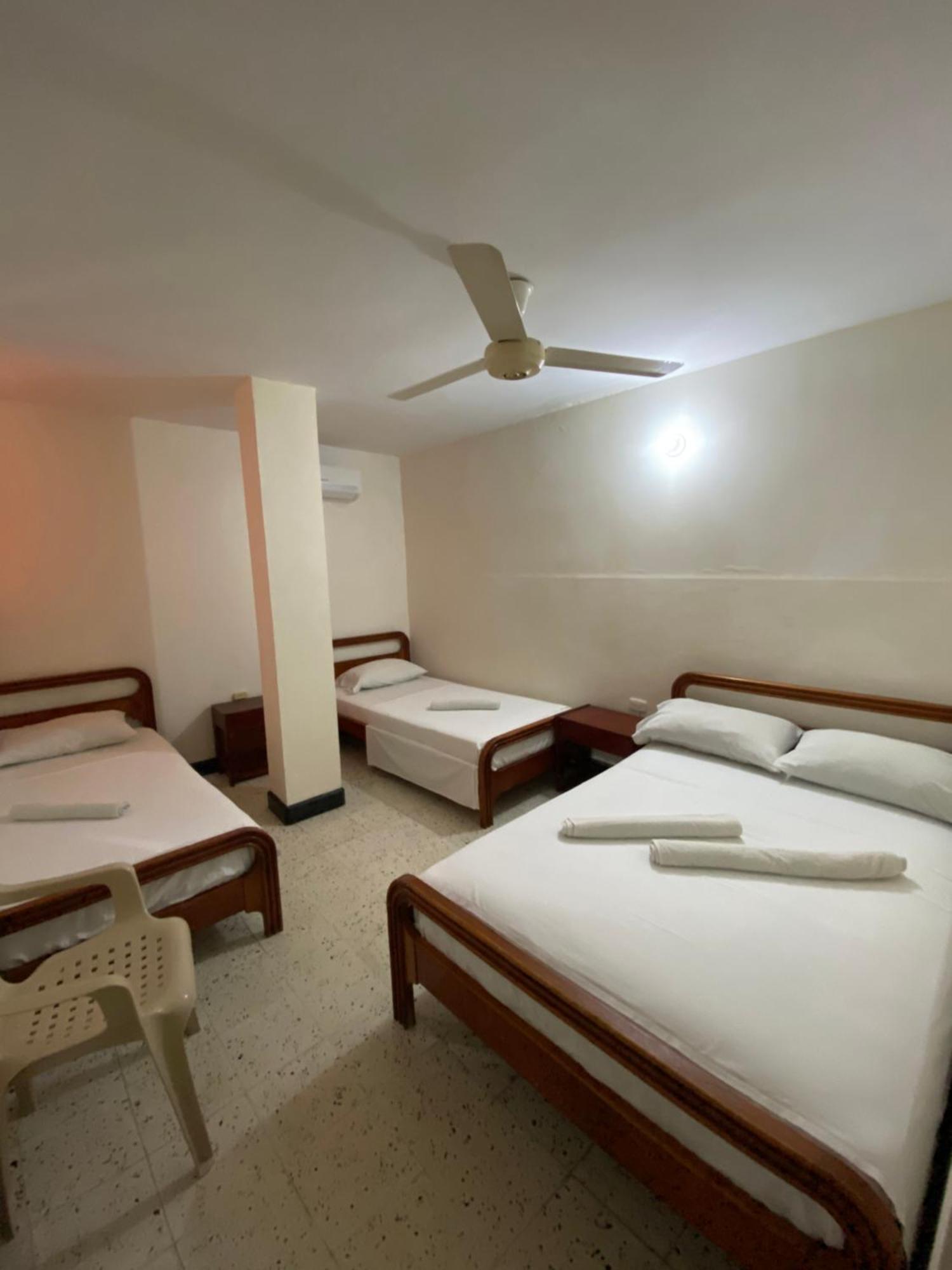 Hotel Granate Santa Marta  Zimmer foto