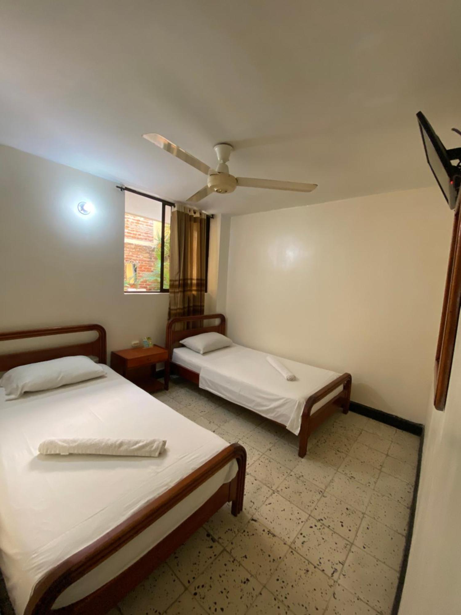 Hotel Granate Santa Marta  Zimmer foto